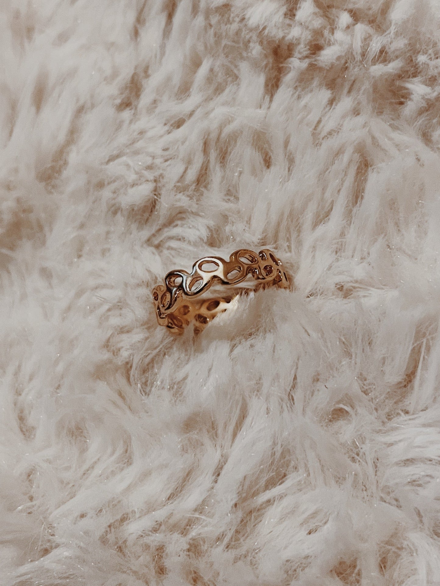 Evie Ring
