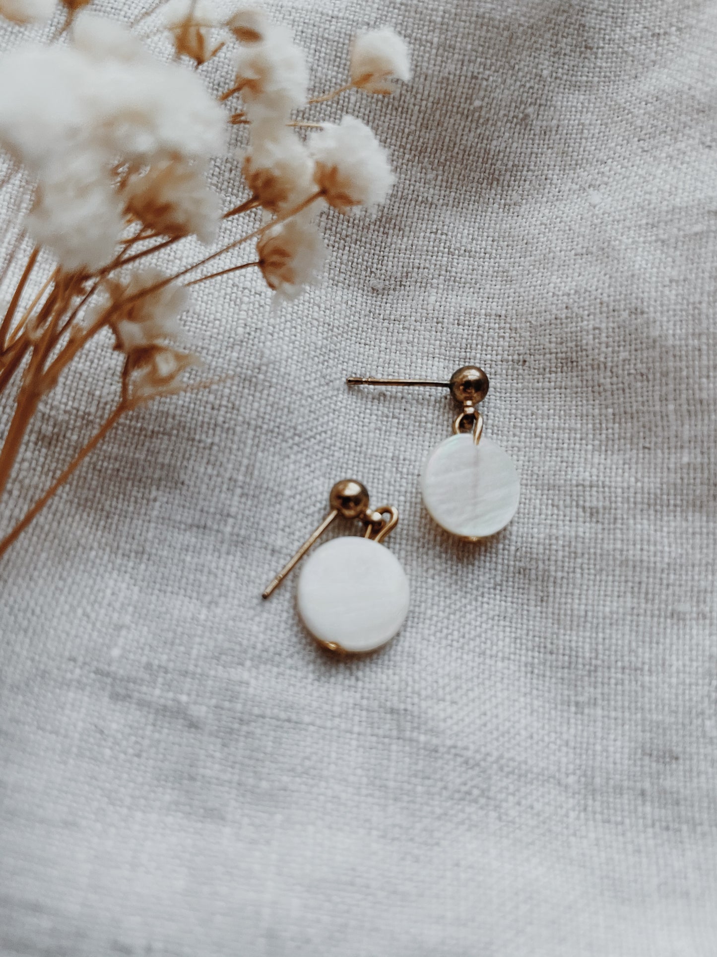 Nacre Studs
