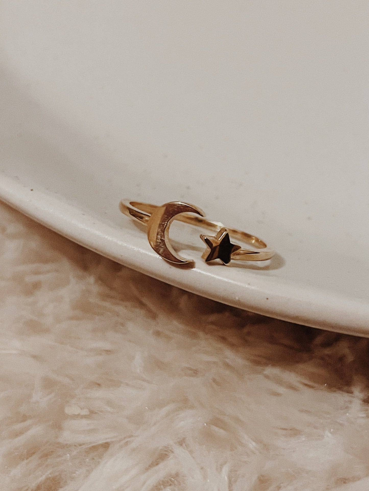Astrene Ring