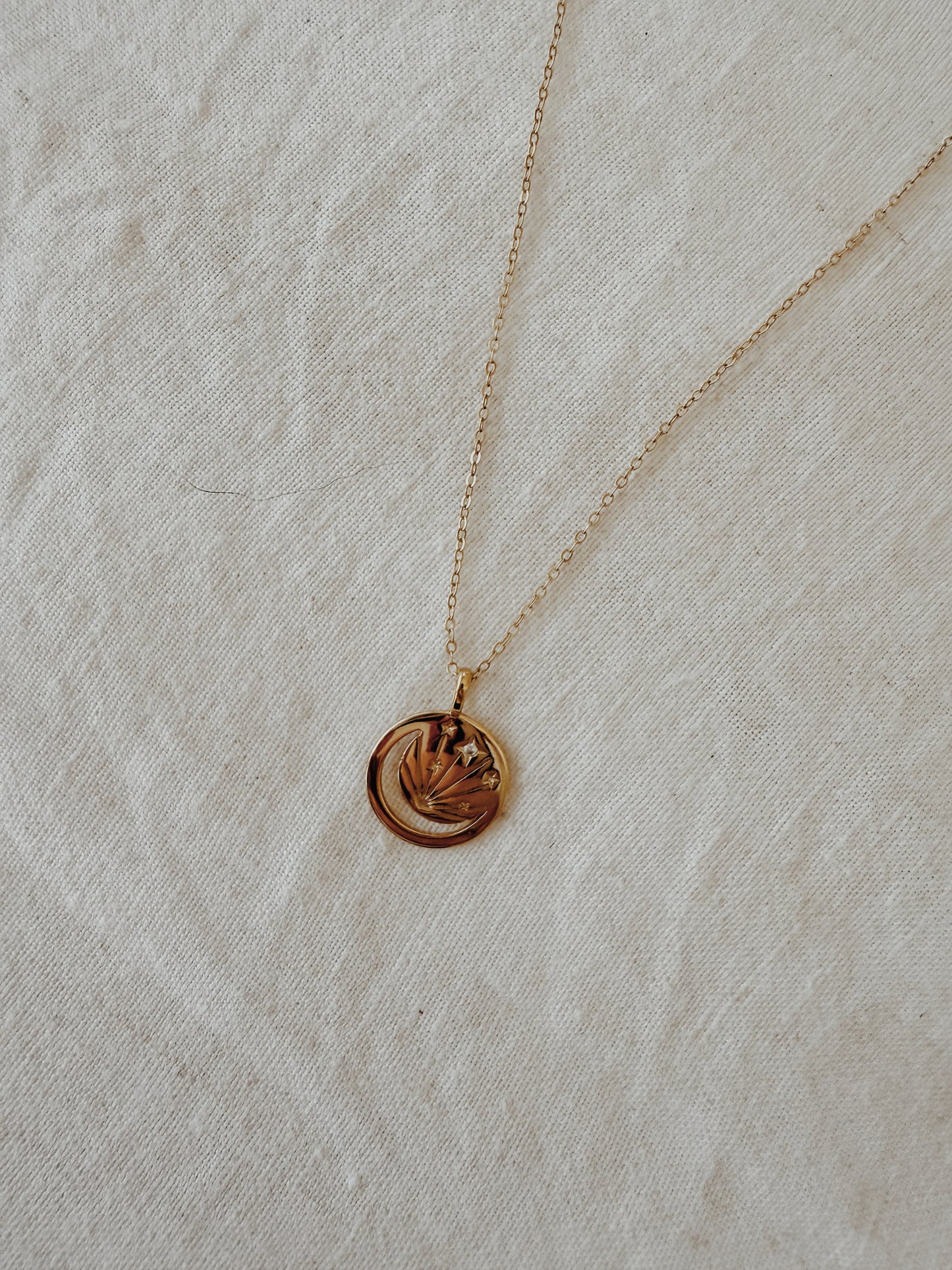Solune Necklace