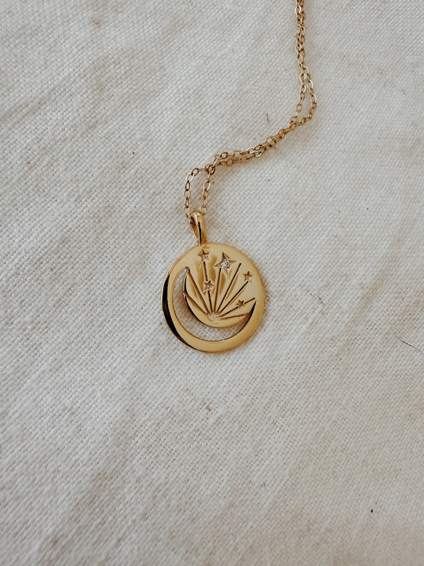 Solune Necklace