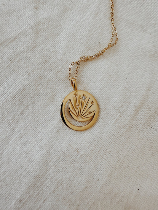 Solune Necklace