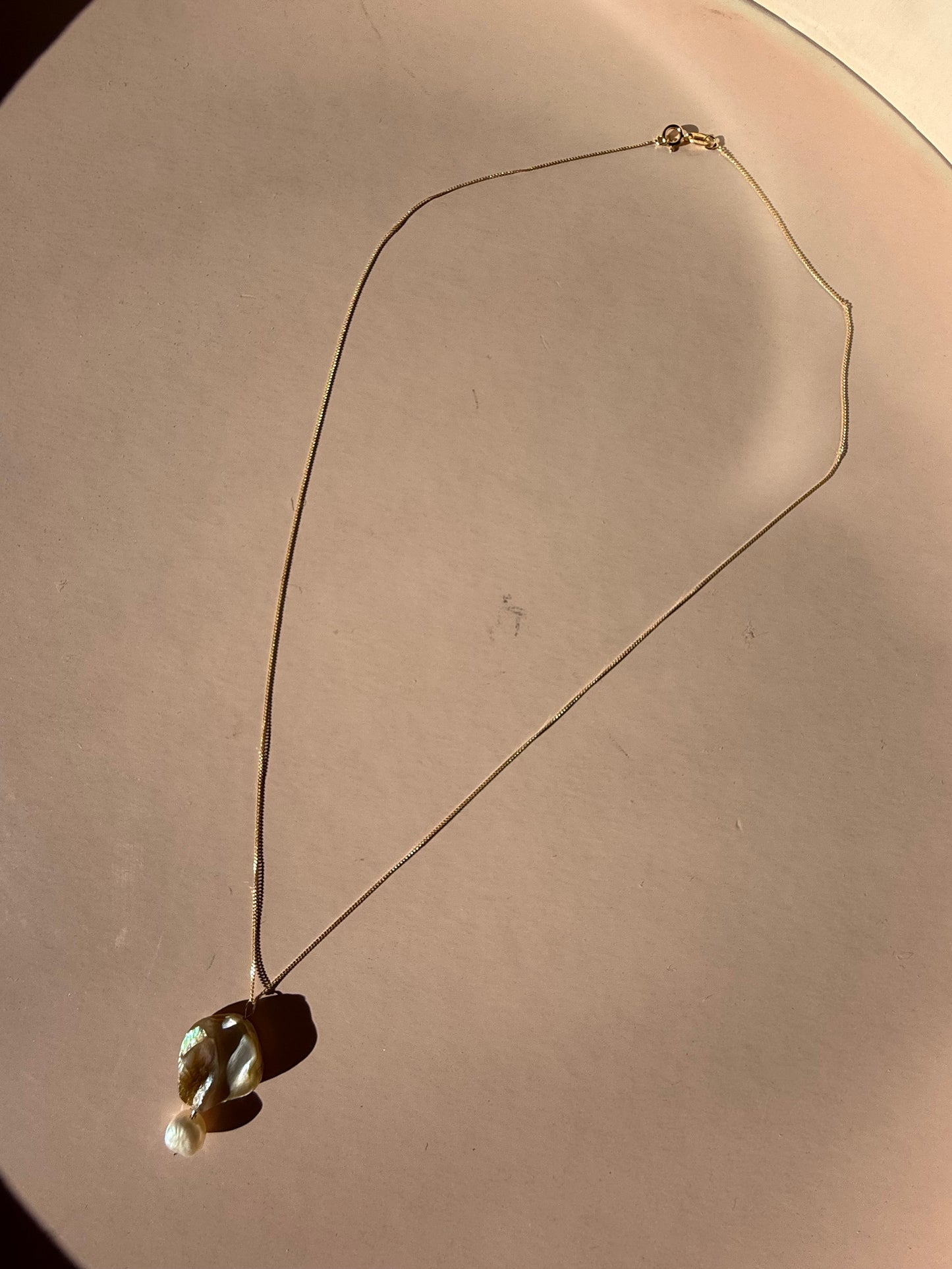 9ct Mother of Pearl Necklace