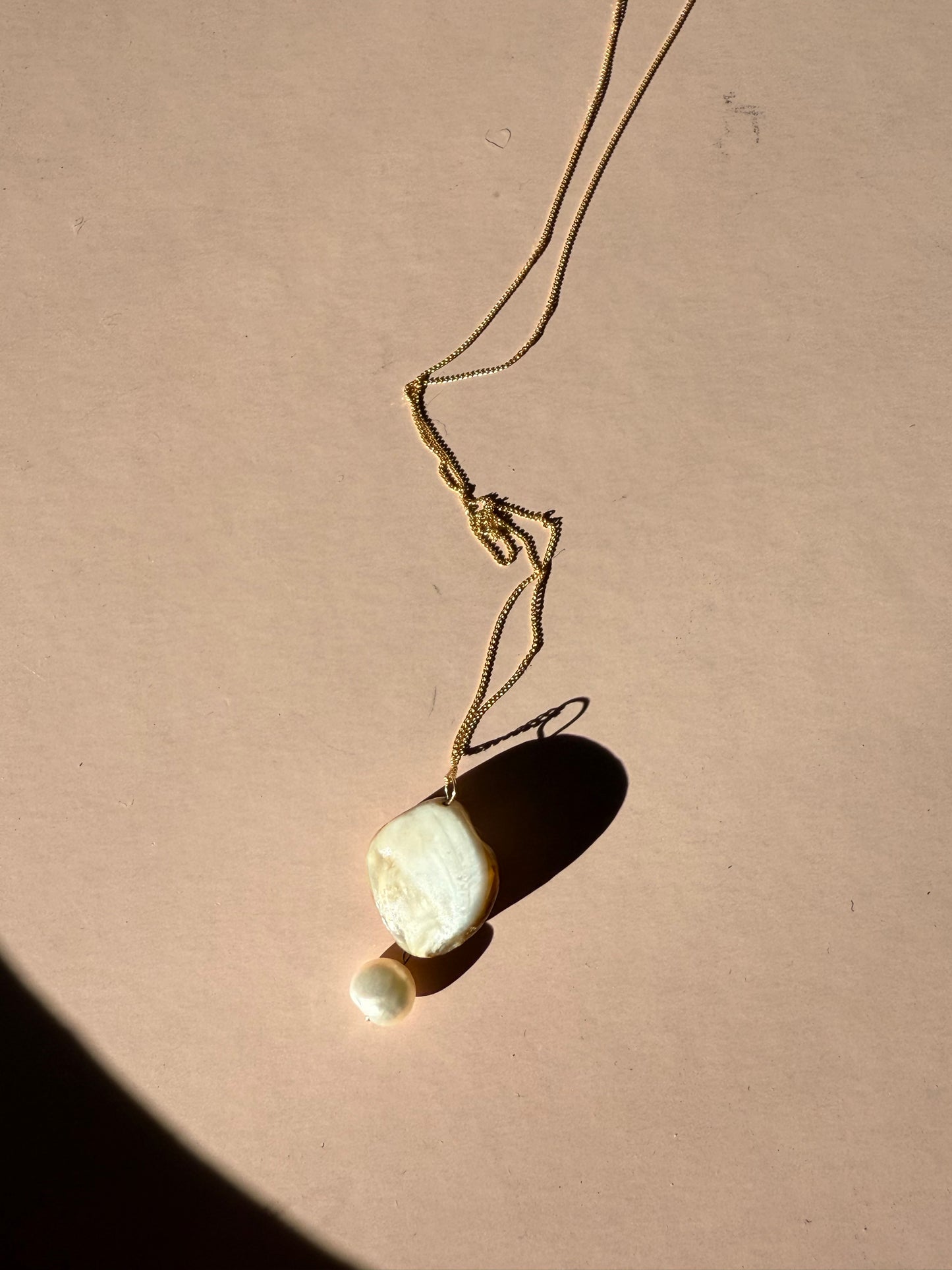 9ct Mother of Pearl Necklace