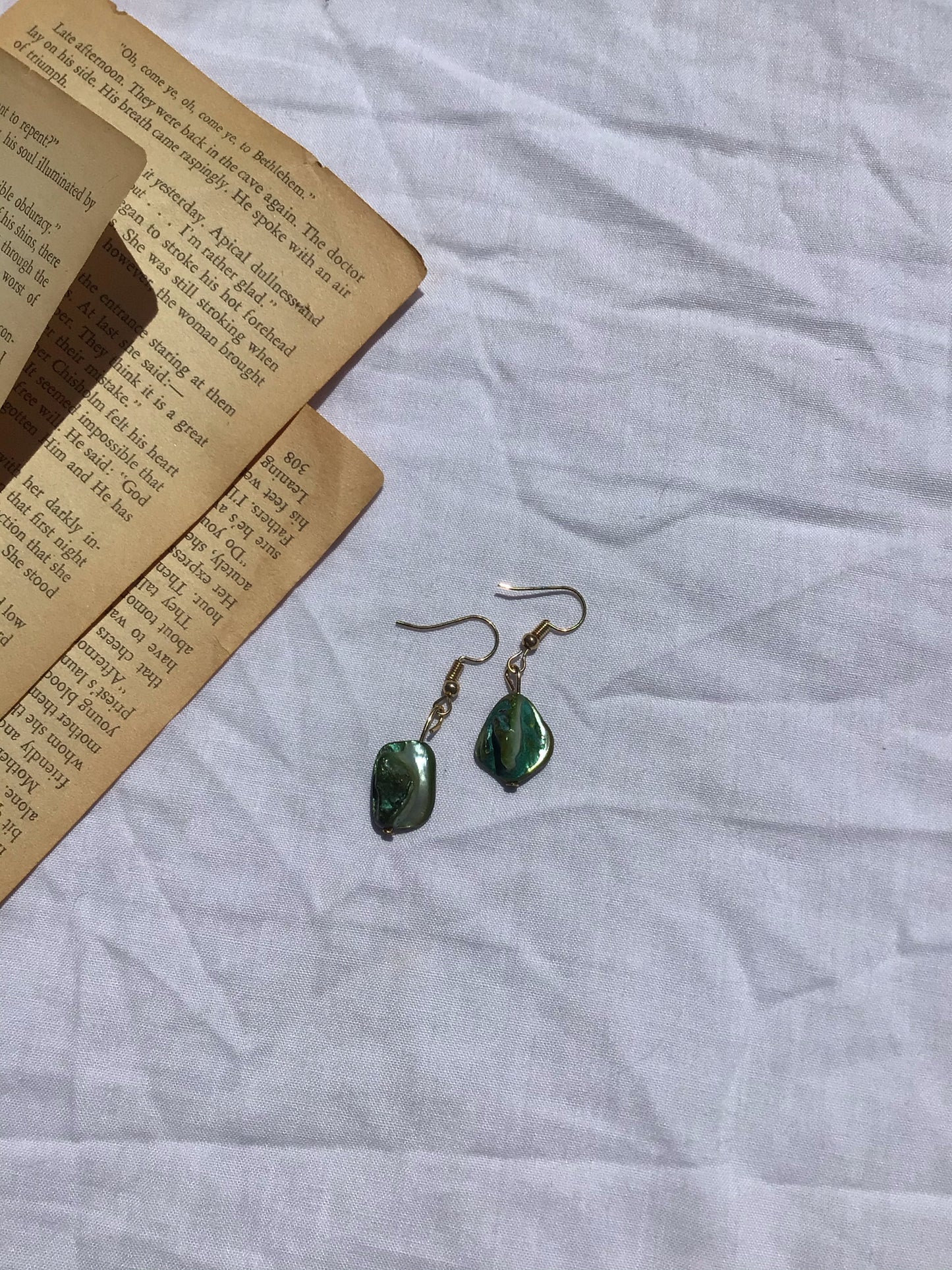 Mother of Pearl Shell Hooks