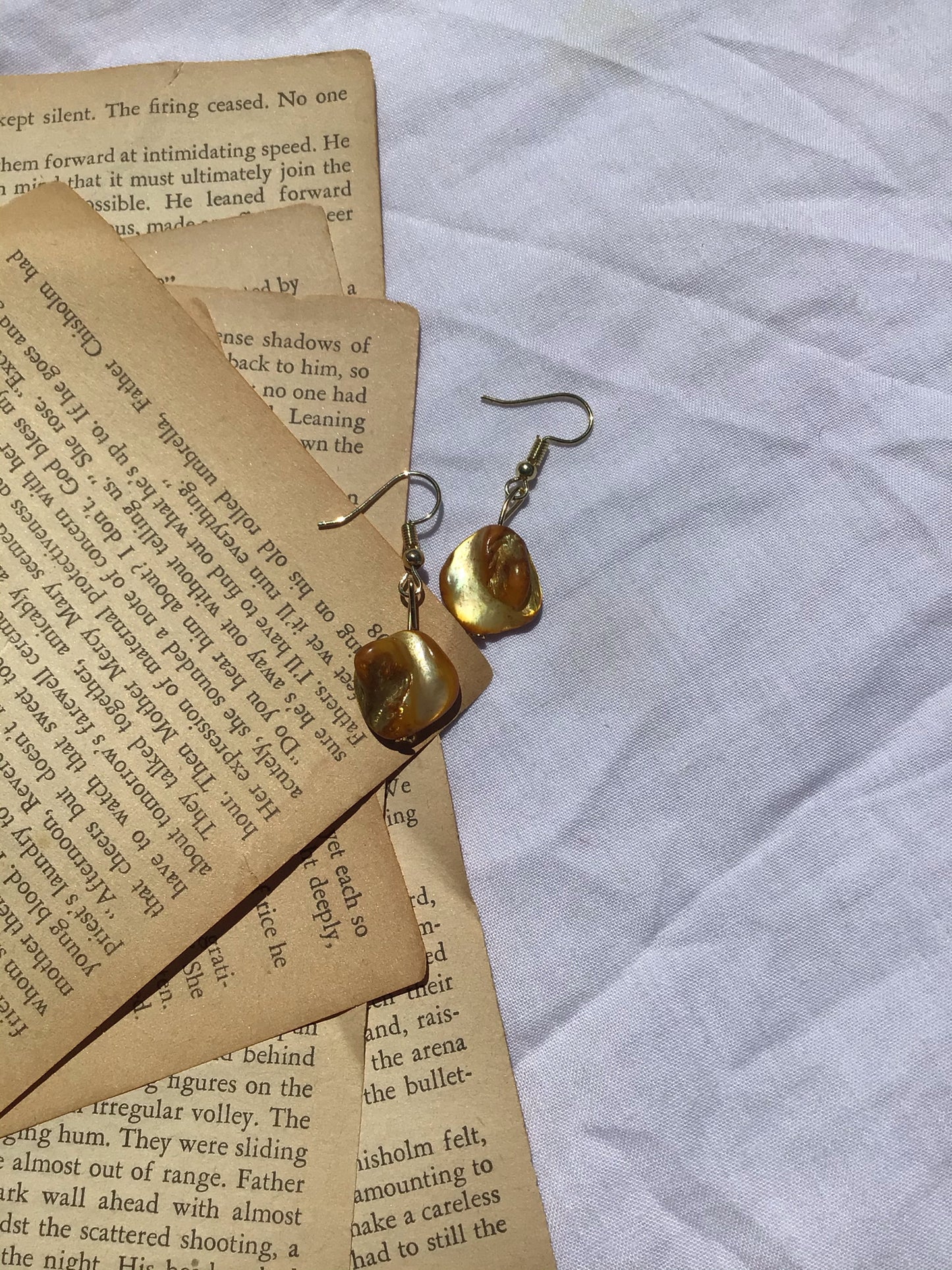 Mother of Pearl Shell Hooks