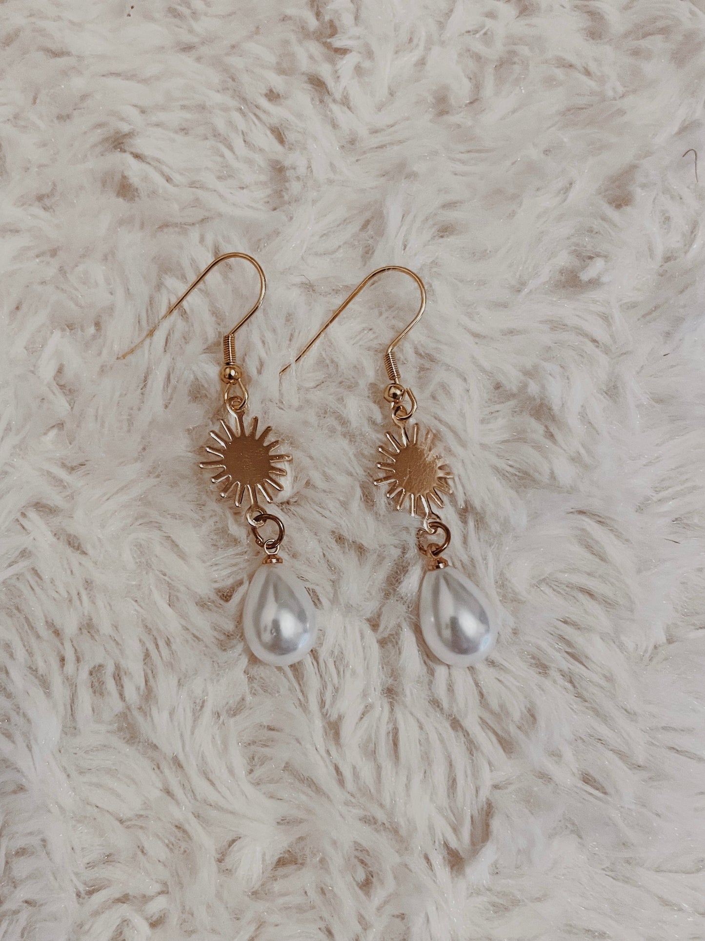 Soleil Pearl Drops